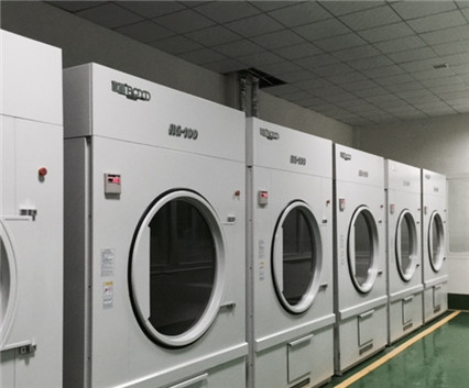 百強(qiáng)洗滌設(shè)備分享做好酒店洗衣房洗滌設(shè)備維護(hù)的方法